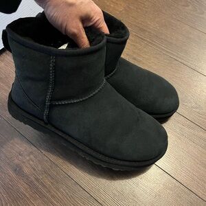 Black Uggs Suede Ankle Boots